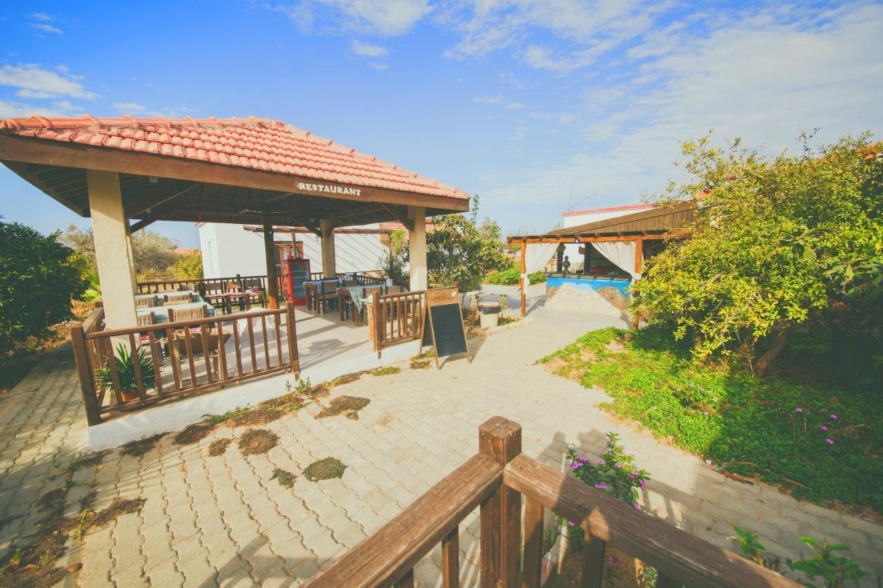 Castle Karpasia Guest House Authentic Atmosphere ! Rizokarpaso Kültér fotó